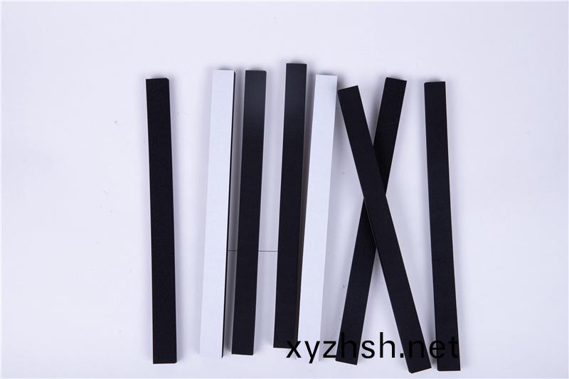 CR減(jian)震(zhen)保溫條(tiao)